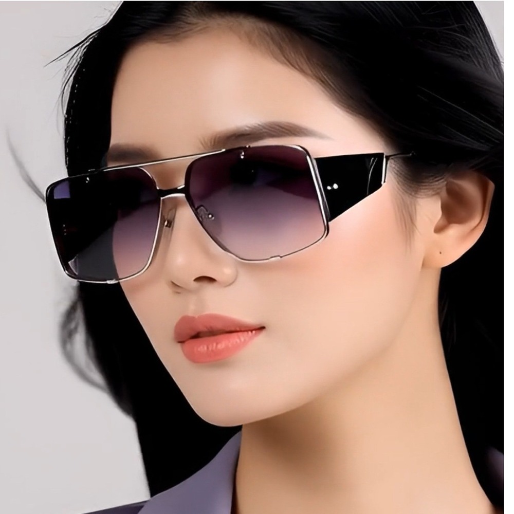 Square Sunglasses Silver Metal Frame Black Lens Women Fashion‎ Shield Sunglasses